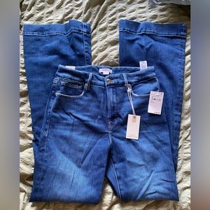NWT Good American flare/bootcut blue jeans